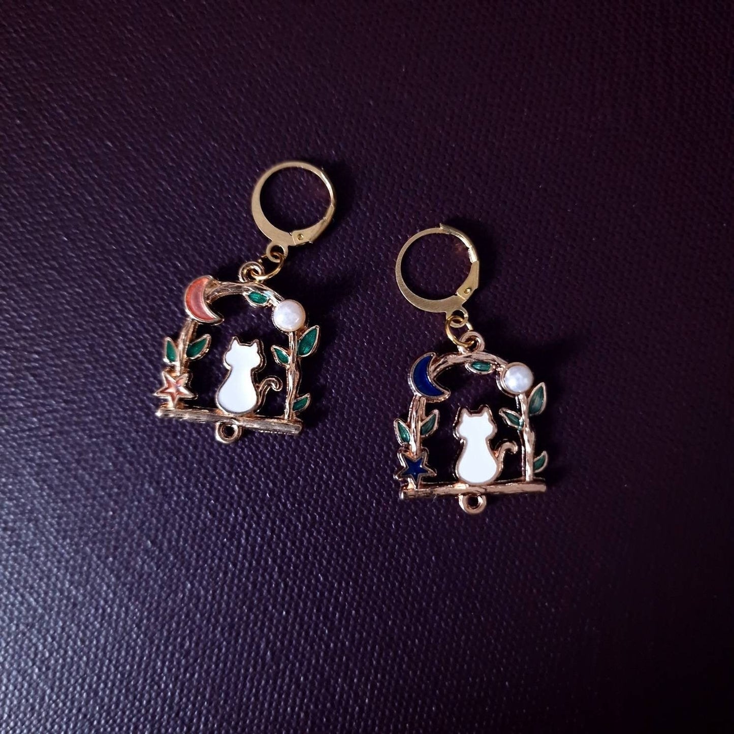 Stitch marker ~ Cat Romance ~ Knitting notions, progress markers, progress keepers, knitting tools, crochet notions
