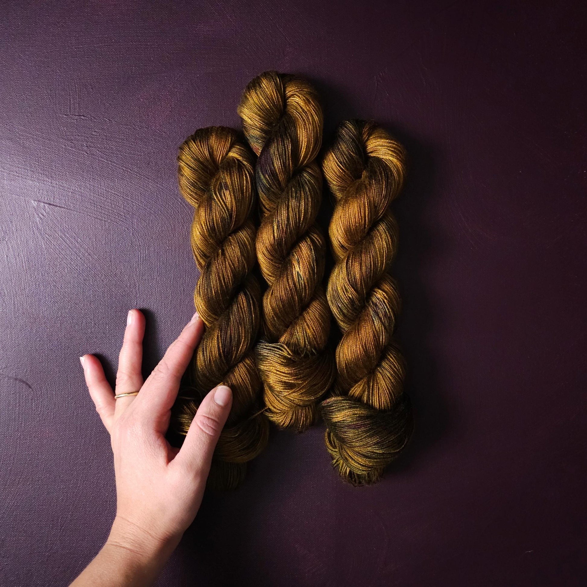 Dark Ochre Haze, hand dyed vegan yarn, speckled yarn, fingering / DK weight knitting yarn, tencel OR bamboo yarn, shiny crochet thread,