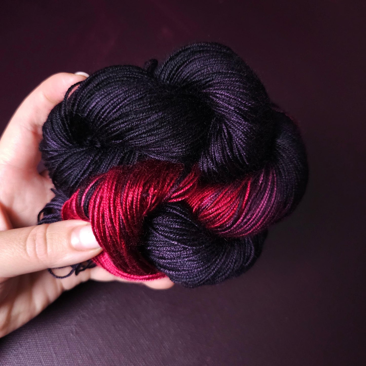 Bloody Mary, hand dyed vegan yarn, assigned pooling yarn, fingering / DK weight knitting yarn, tencel OR bamboo yarn, shiny crochet thread