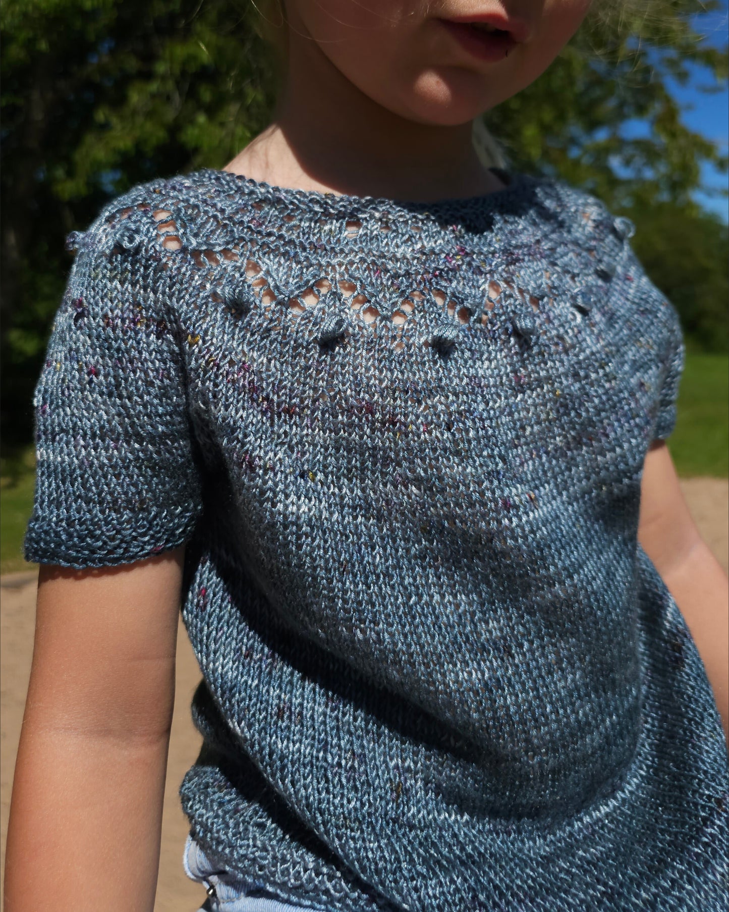 KNITTING PATTERN, Snowflake tee, Beginner Friendly Kids Knitwear Tee PDF Tutorial, Vegan Yarn Summer T-Shirt, Draped Top, Easy Sweater Shirt