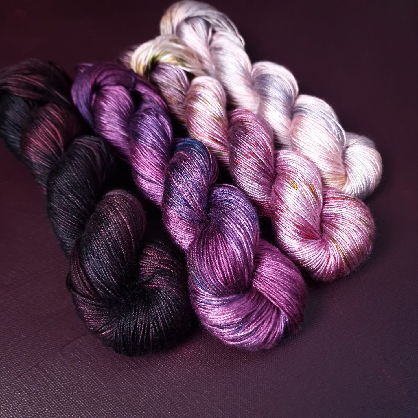 Hand dyed yarn ~ Fade Set*** Dyed to order ~ Mrs. Roberston&#39;s Rose Garden ~ tencel yarn, bamboo yarn, vegan, hand painted, fingering, DK