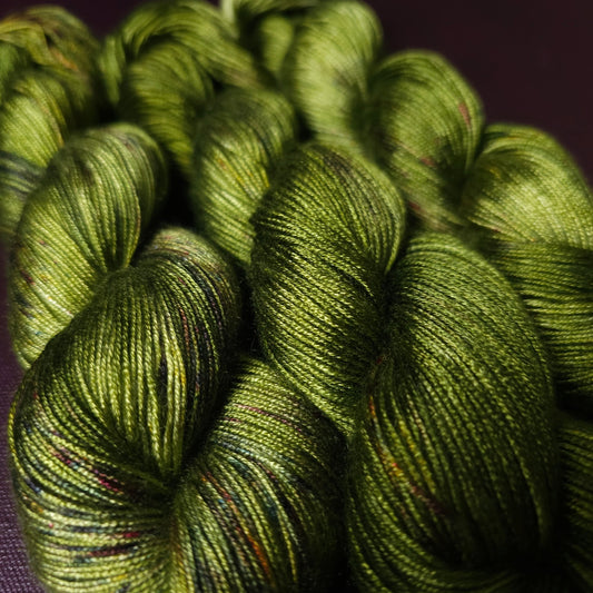 Hand dyed yarn ~ Don't Frog Me ***Dyed to order ~ fingering / DK weight tencel OR bamboo yarn, vegan, hand painted