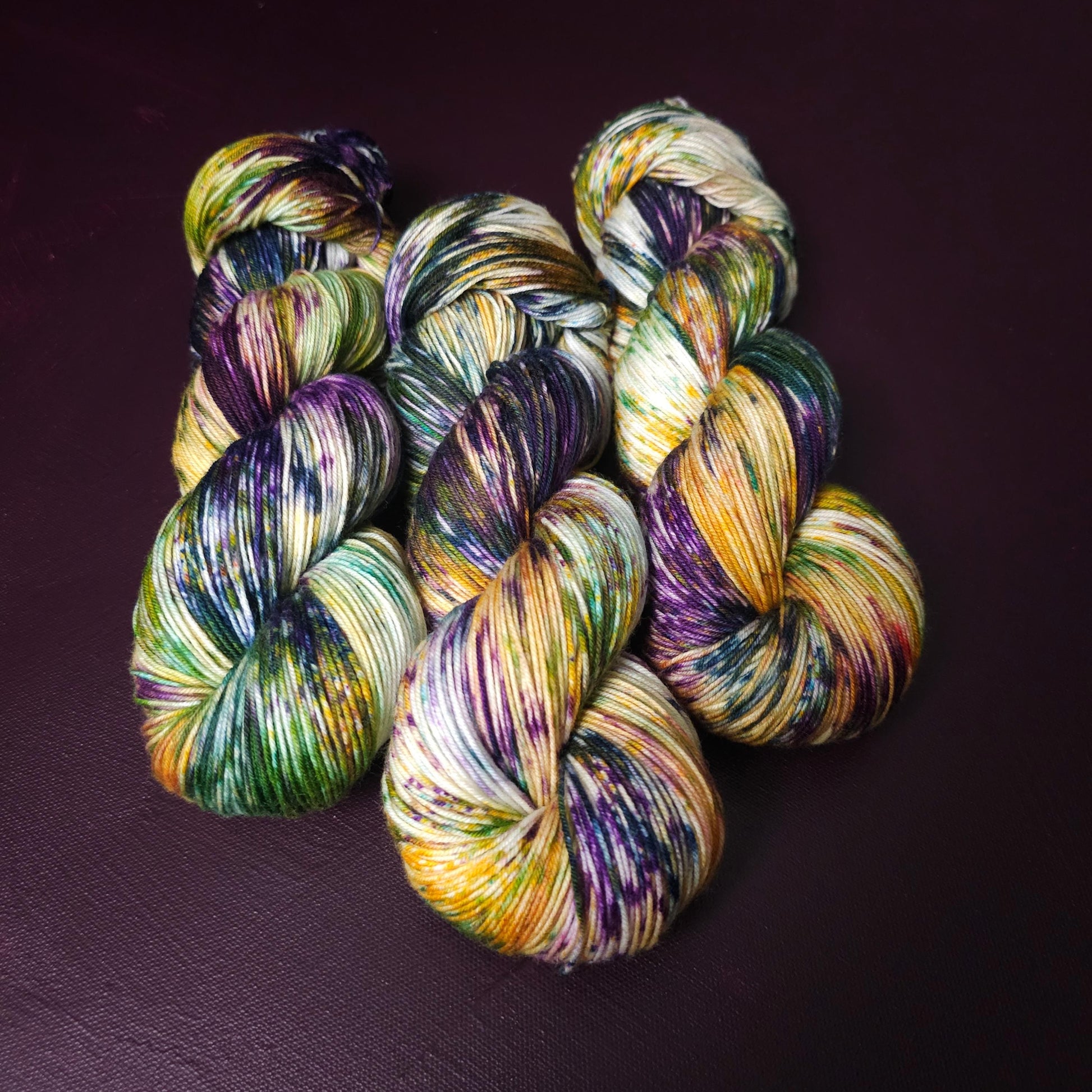 Flower Splash, hand dyed gradient yarn, gifts for knitters, happy sock yarn, yellow purple colorful knitting supplies, speckled crochet yarn