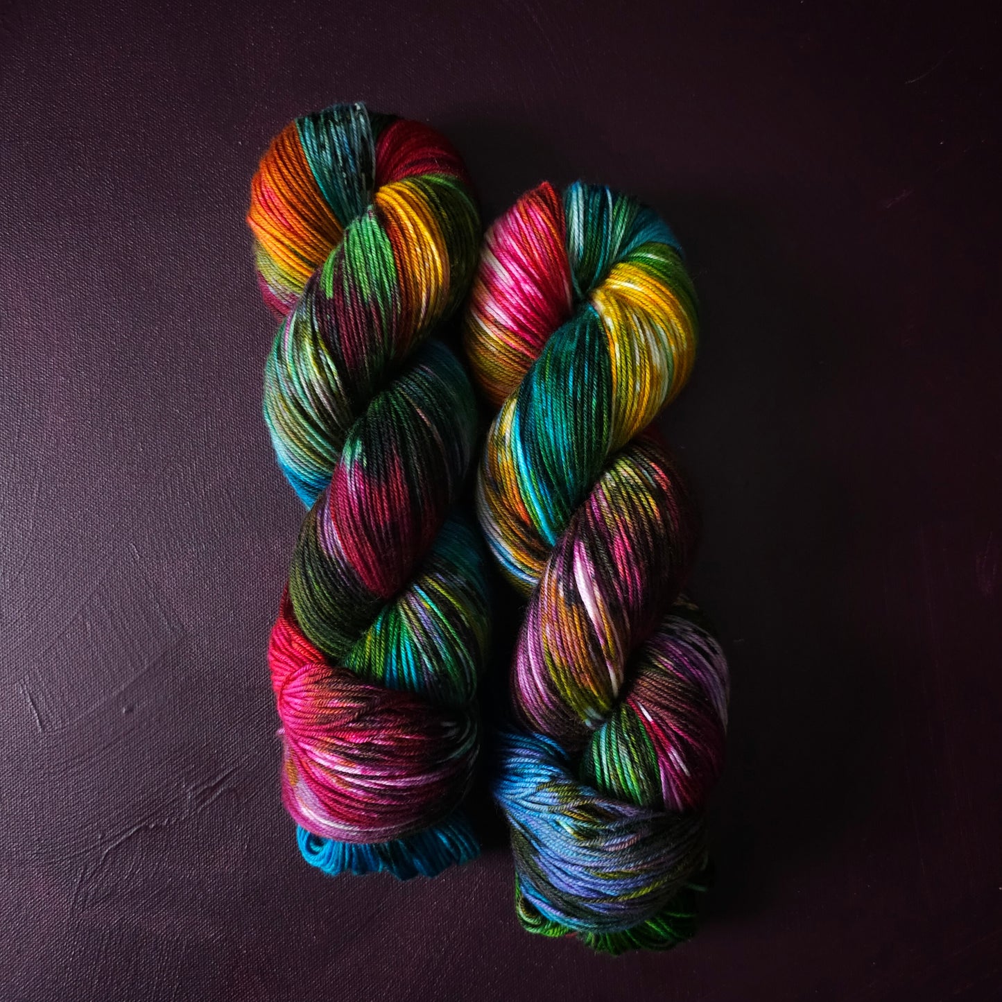 Tropical Splash, hand dyed merino singles yarn, gifts for knitters, gold lurex sock yarn, colorful knitting supplies, merino crochet sock yarn