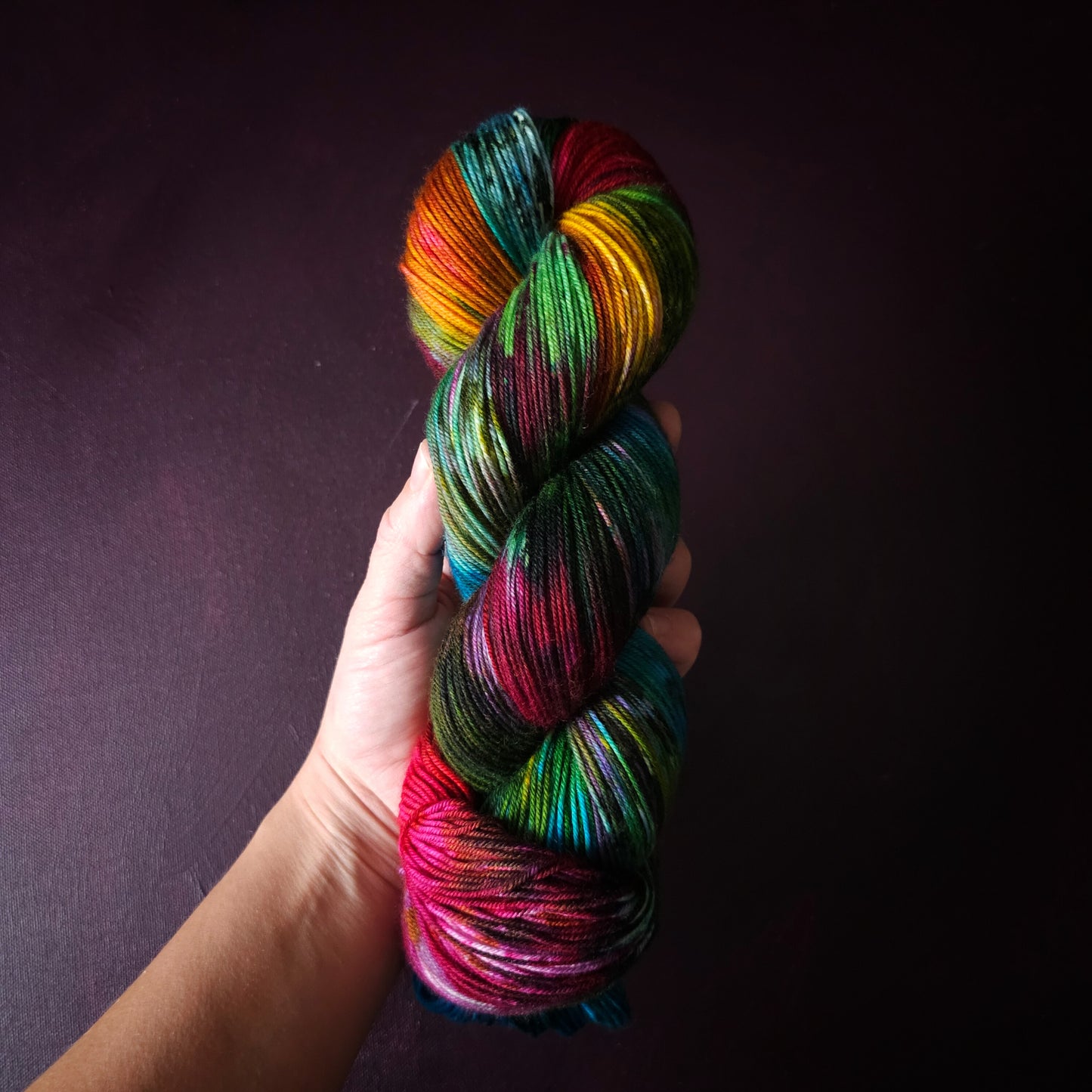 Tropical Splash, hand dyed merino singles yarn, gifts for knitters, gold lurex sock yarn, colorful knitting supplies, merino crochet sock yarn