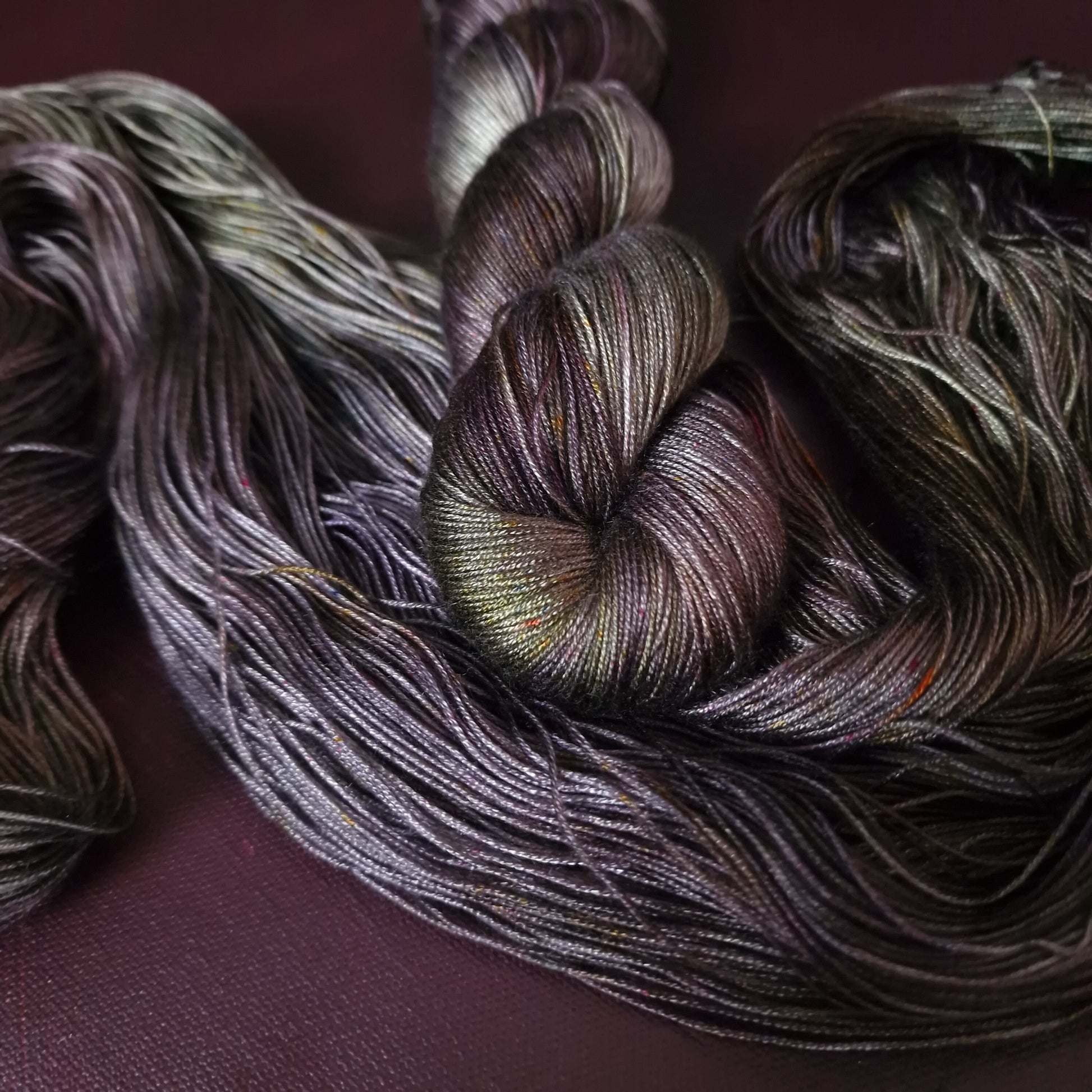 Hand dyed yarn ~ Moody Lavendel ~ fingering weight tencel yarn, vegan, hand painted
