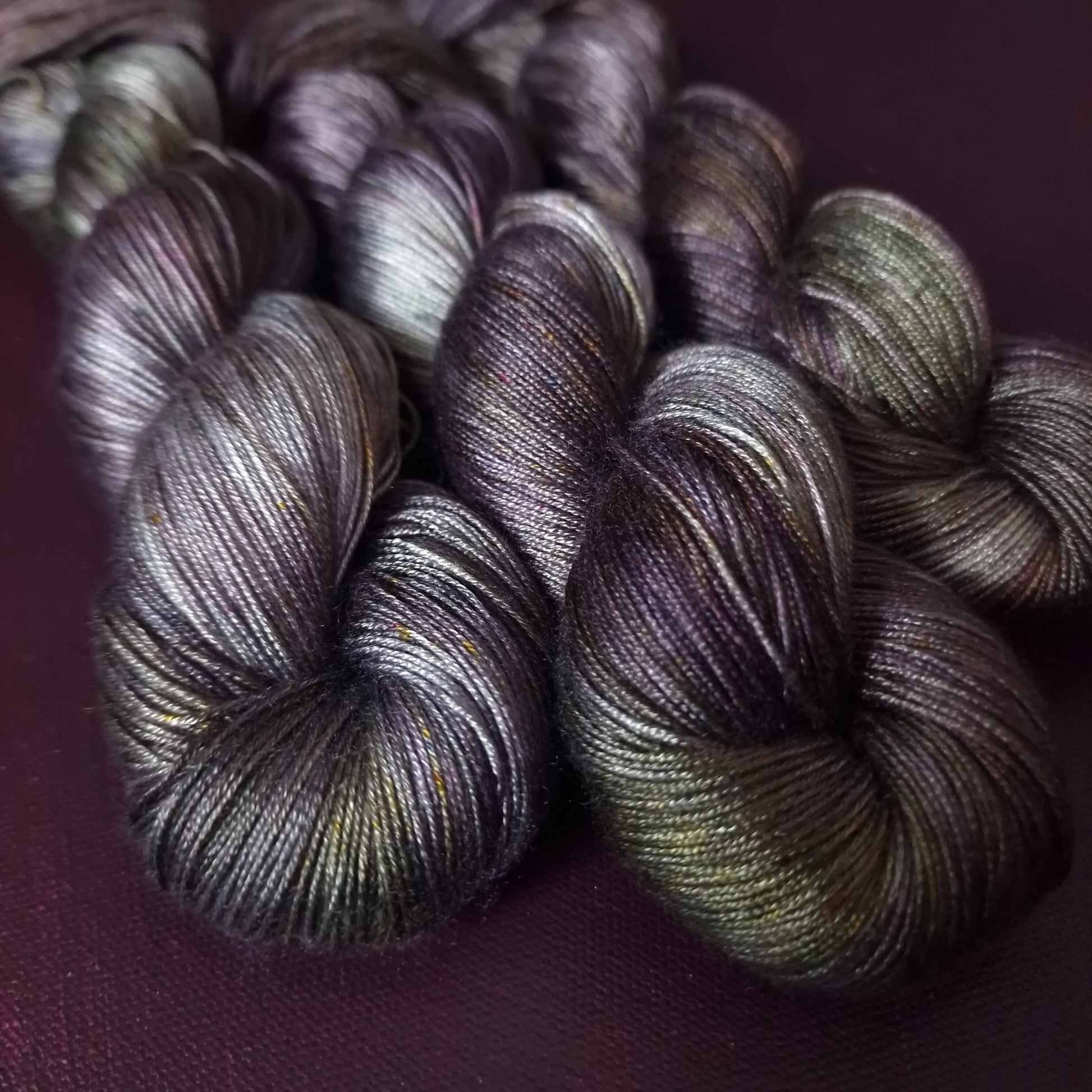 Hand dyed yarn ~ Moody Lavendel ~ fingering weight tencel yarn, vegan, hand painted